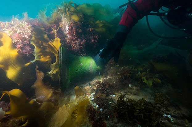 170-летний корабельный колокол поднят со дна моря в Канаде
